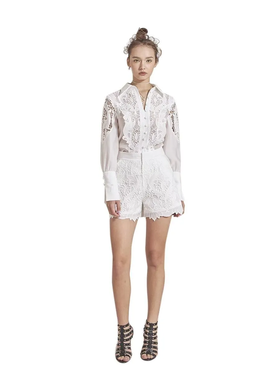 THEA BY THARA Lace Shorts SP001WHFA21 White Size - 2 US