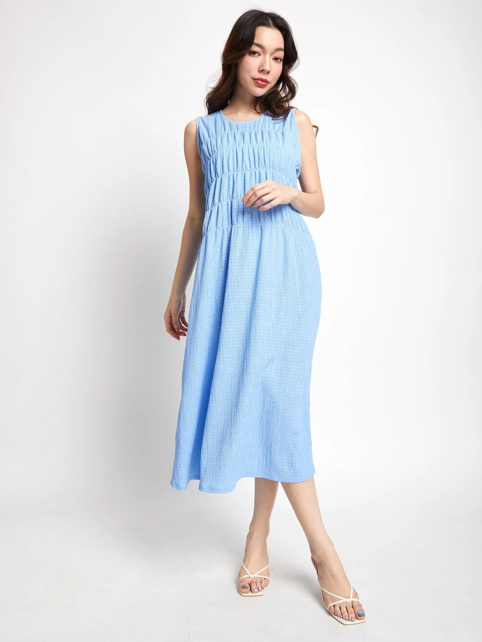 FOF Women Dress Sleeveless Crew Neck