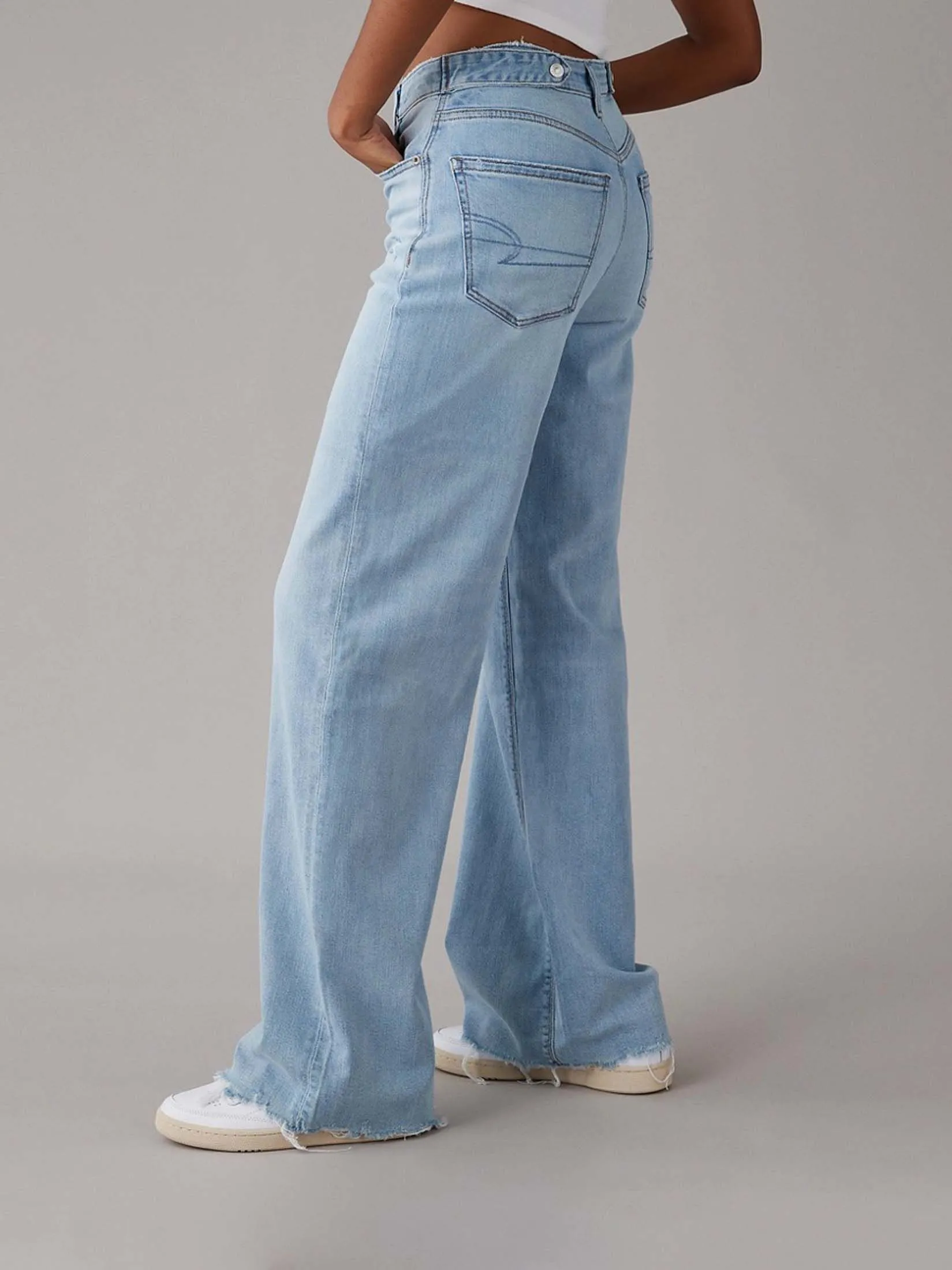 AMERICAN EAGLE WOMEN SHR BAGGY WIDE LEG 987 LIGHT VINTAGE