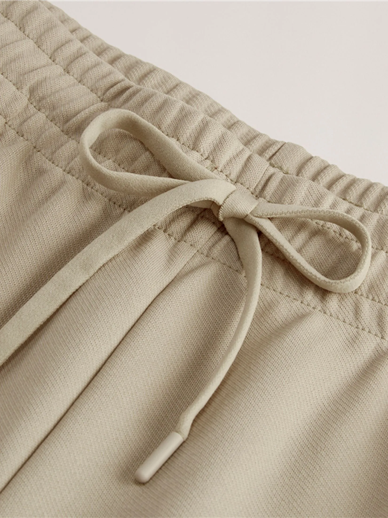 GIORDANO Men's Drawstring elastic waist shorts (Online Exclusive) Khaki