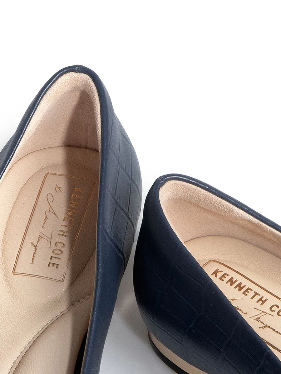 KENNETH COLE WOMEN FLATS ASTAIRE FLATS  X ANNE THONGPRASOM / INDIGO CROC