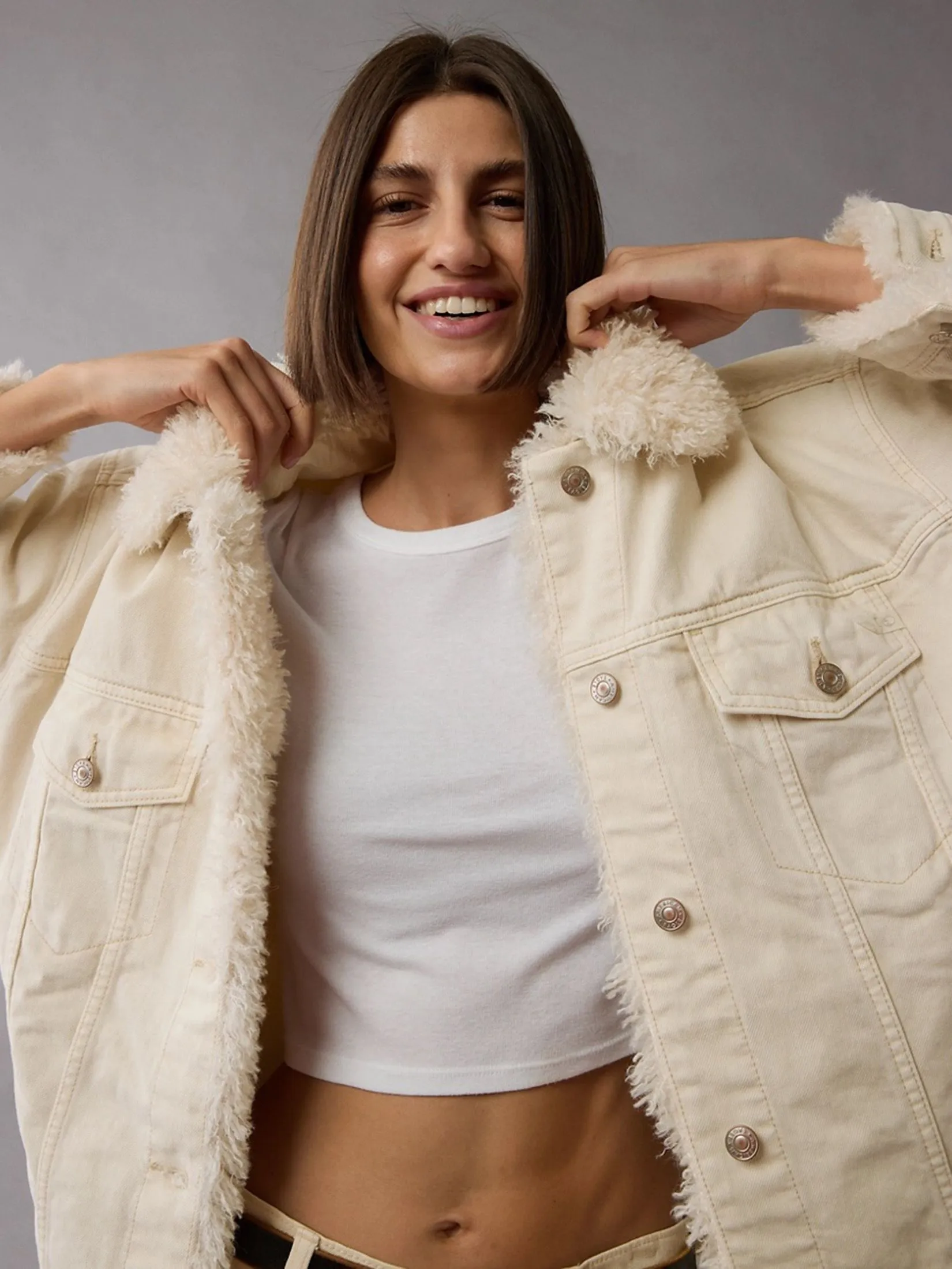 AMERICAN EAGLE WOMEN 3591 SHERPA DENIM JACKET 106 CREAM