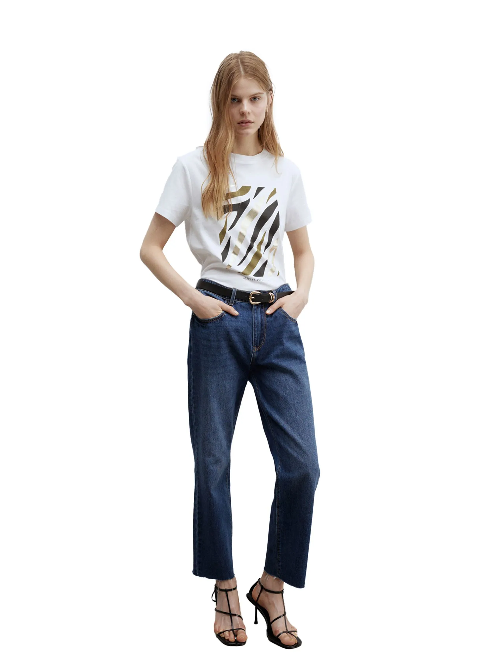 SFERA Women T-Shirt Short Sleeves Motif White