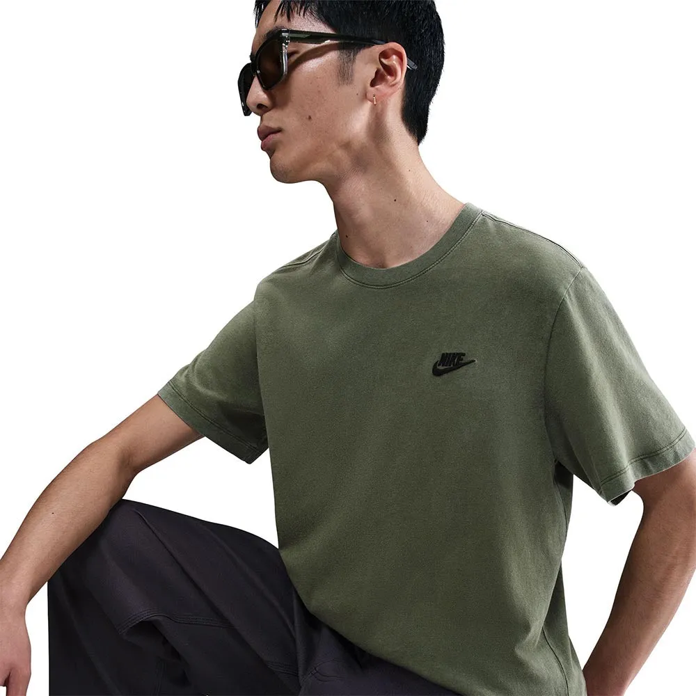 NIKE Men T-Shirt Sportswear Green - NI083AP303EKTH