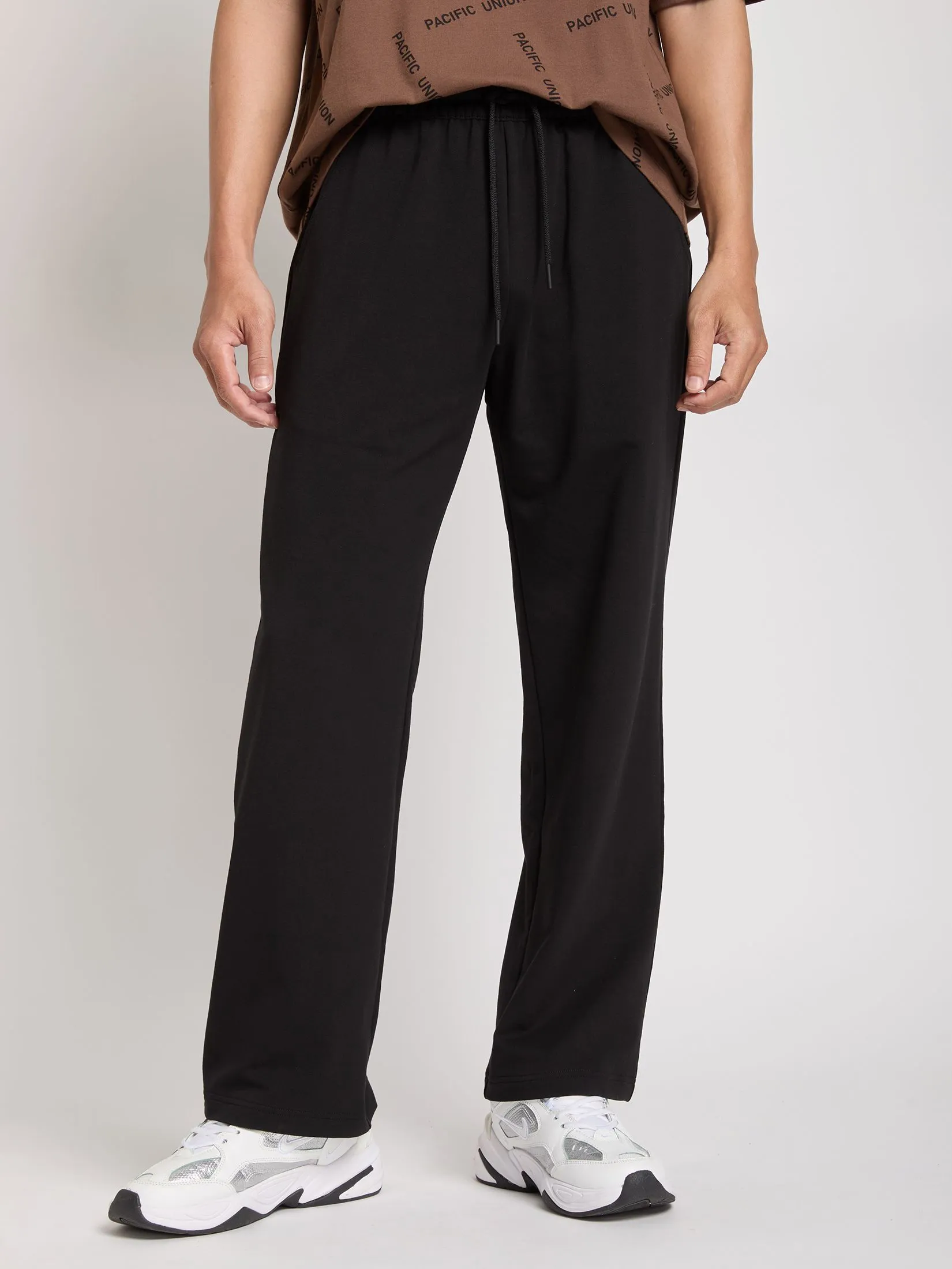 PACIFIC UNION Men Joggers With Wide Legs