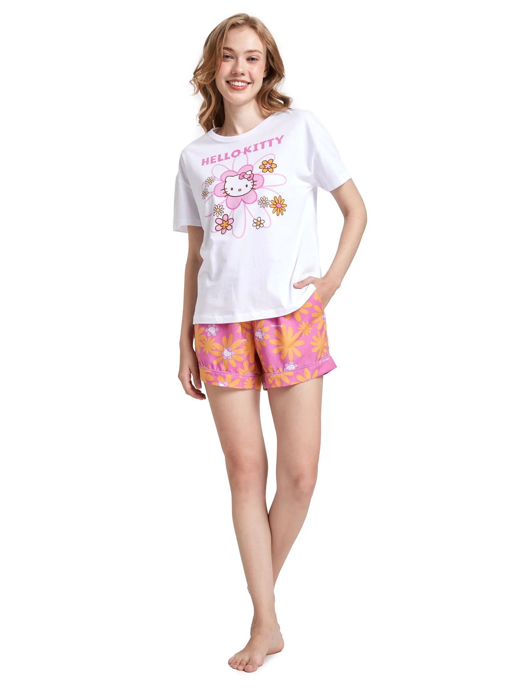 SANRIO Women Pyjamas T-Shirt Short Sleeves + Shorts Flower Face Hello Kitty Pink