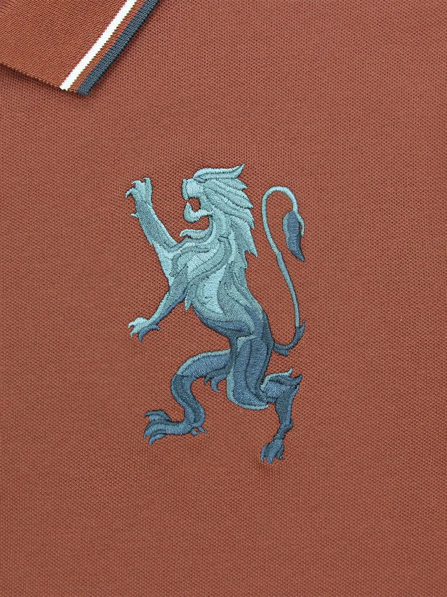 GIORDANO Men's Lycra Pique Embroidery Polo (3D Lion)  Coconut Shell brown