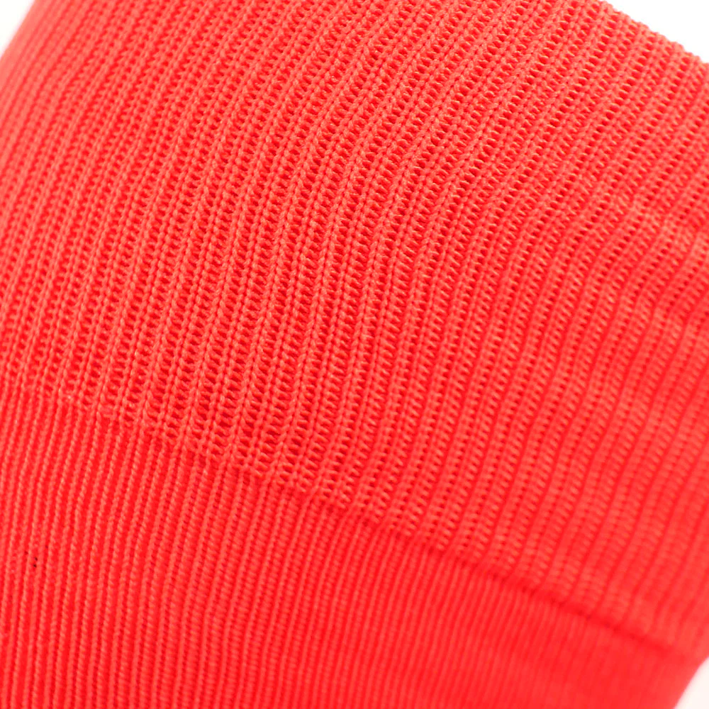 Мужские носки Umbro Chonburi Fc 2025/26 Goalkeeper Football — цвет красный, размер единый размер