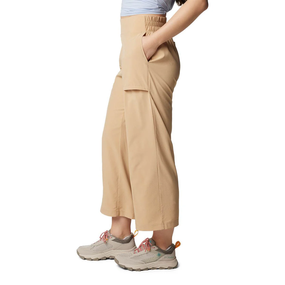 COLUMBIA Boundless Beauty™ Wide Leg Capris Women's Lifestyle Pants