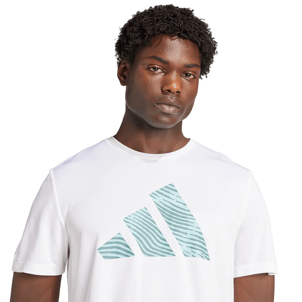 ADIDAS Adi365 Running Essentials Brand Love Men's Running T-Shirt
