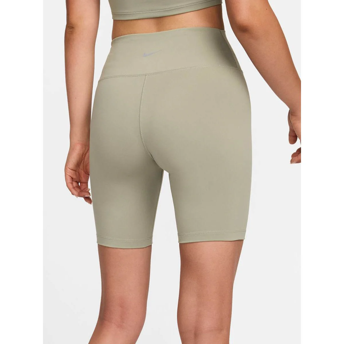 Женские шорты Nike One High-Waisted 8" Biker — цвет зеленый, размер L (азиатский размер)