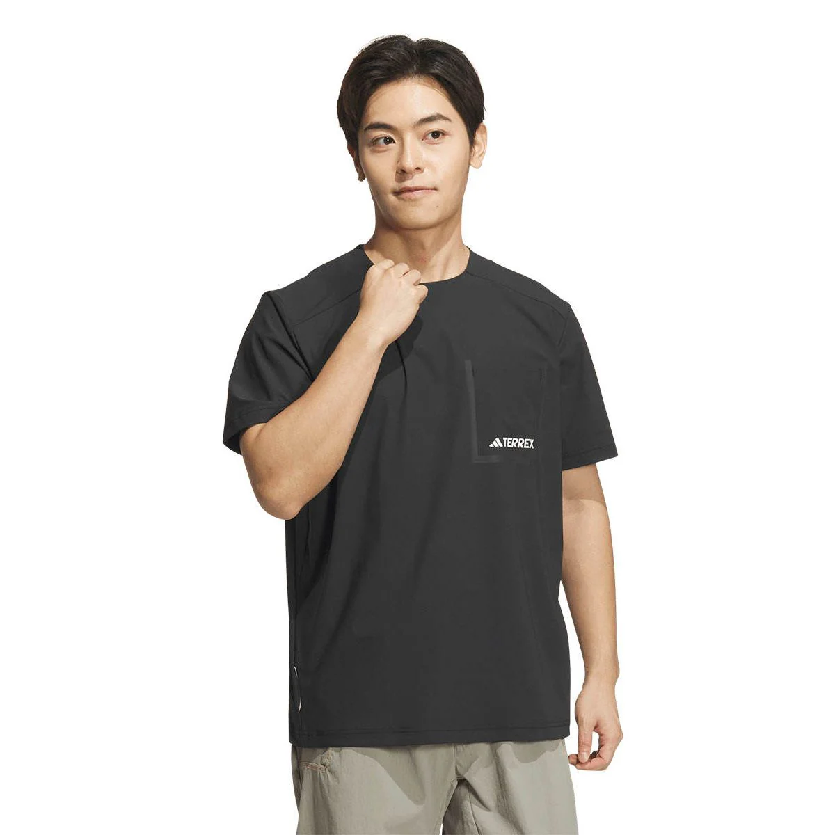 ADIDAS National Geographic Short Sleeve Men's T-Shirt - Black - 2XL (ASIAN SIZE)