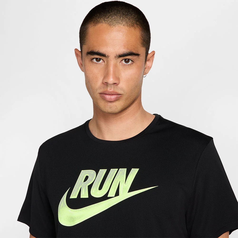 NIKE Miler Run Energy Men's Running T-Shirt - Black - L (ASIAN SIZE)