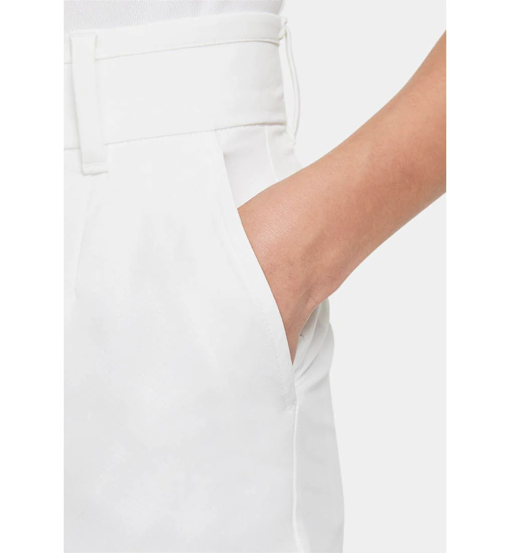 Женские шорты Nike Dri-FIT Victory Golf — цвет белый, размер L