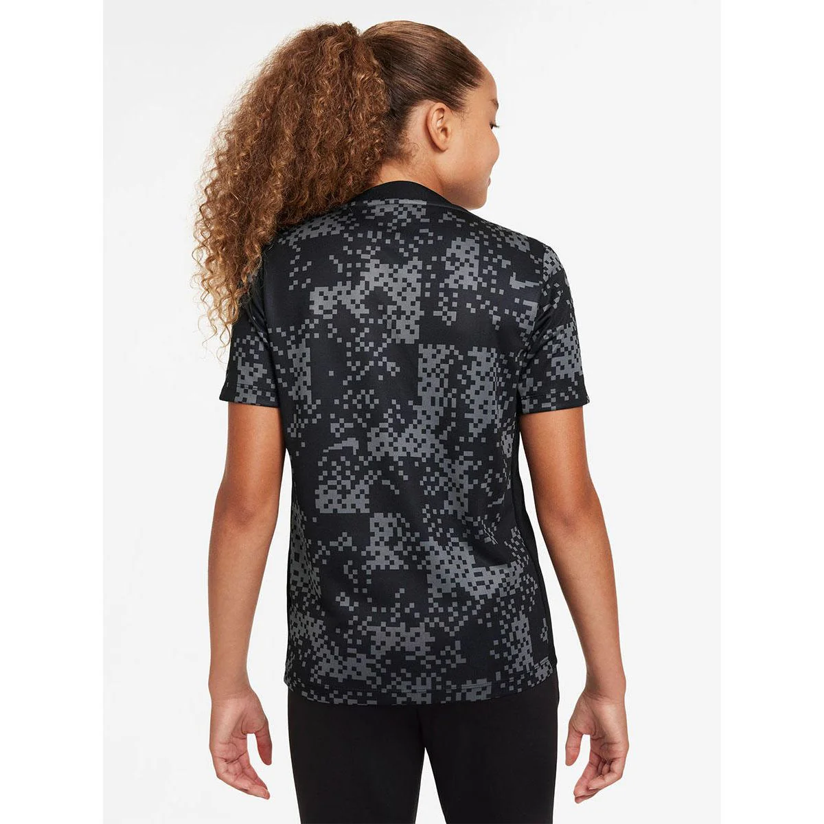 Детская футболка Nike Academy Pro Football — цвет серый, размер L (американский размер)