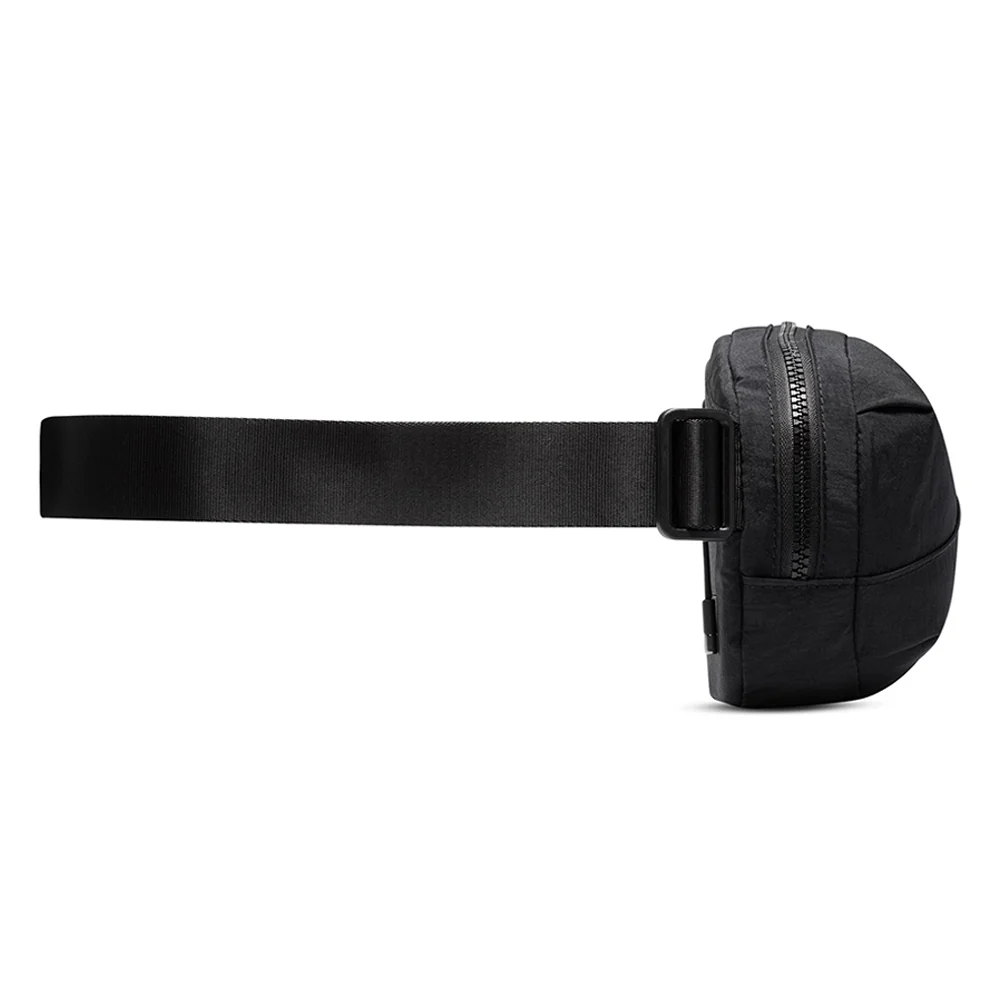 NIKE Aura Unisex Crossbody Bag - Black - ONE SIZE