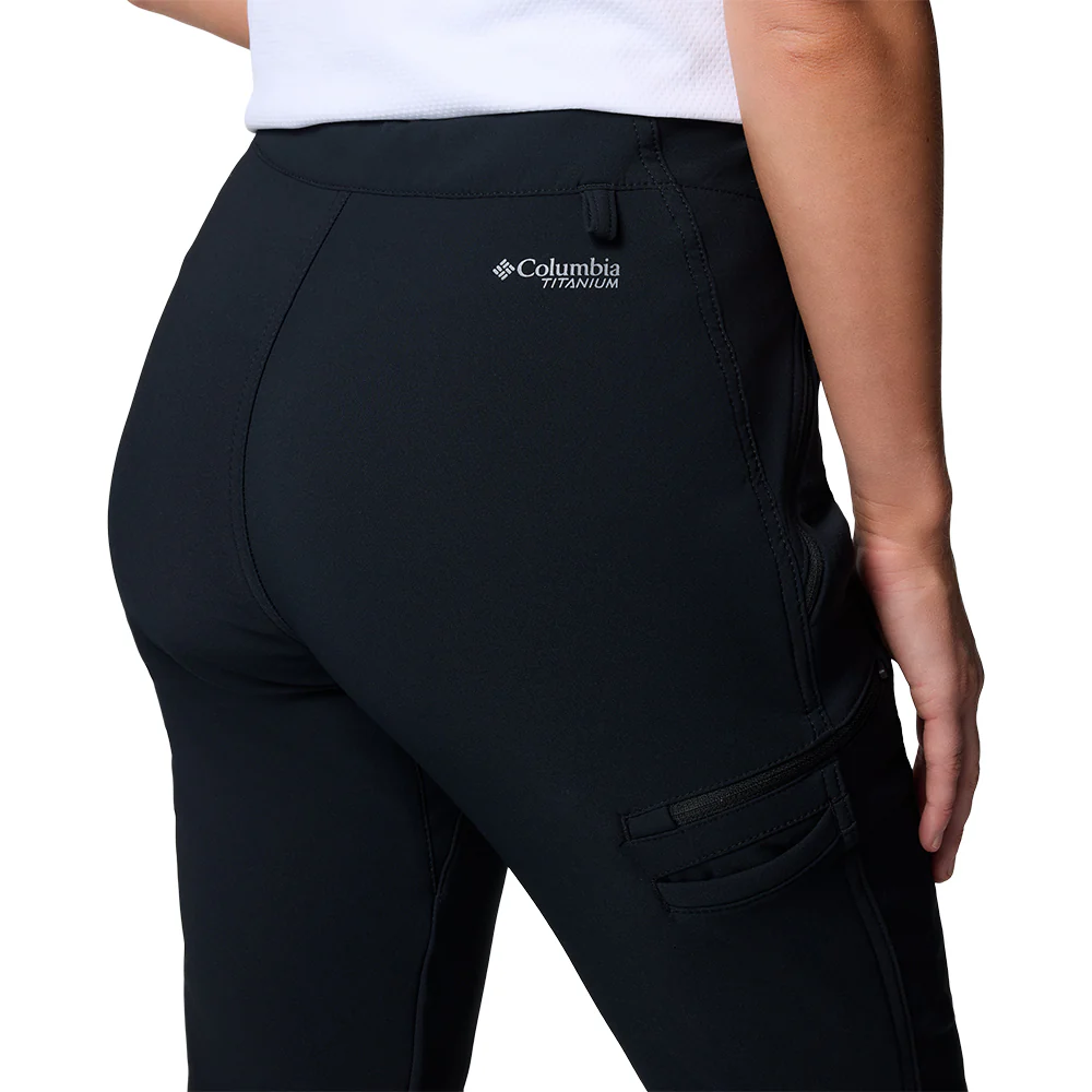 COLUMBIA Vast Canyon™ Omni-Heat™ Infinity Softshell Women's Hiking Pants - Black - US 10
