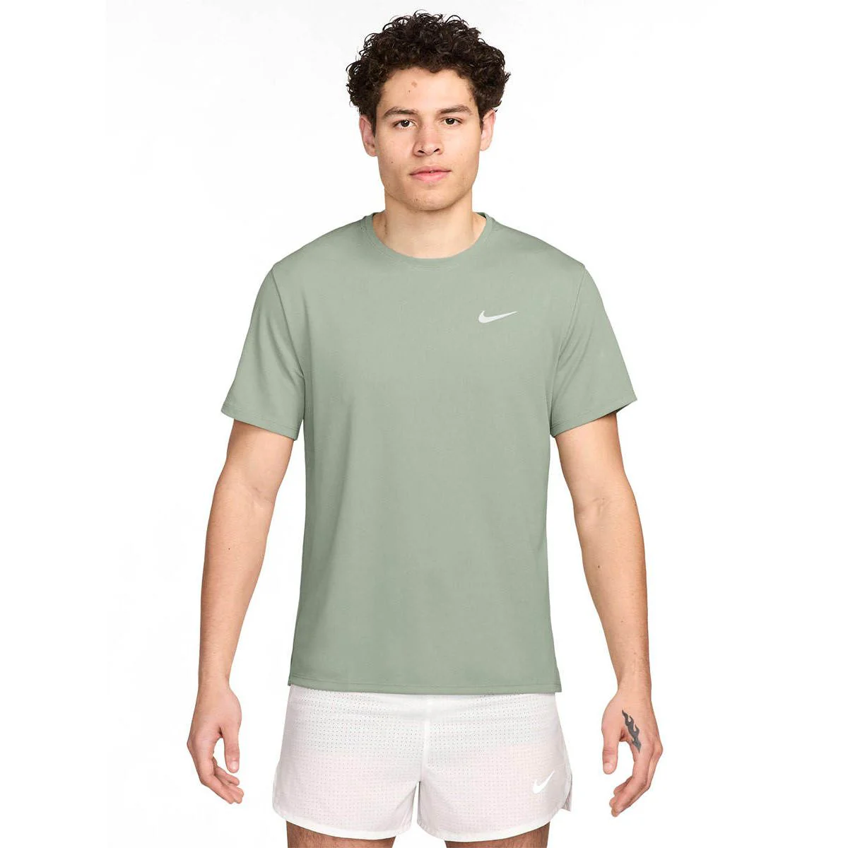 Мужская беговая футболка Nike Dri-FIT UV Miler — цвет зеленый, размер L (азиатский размер)