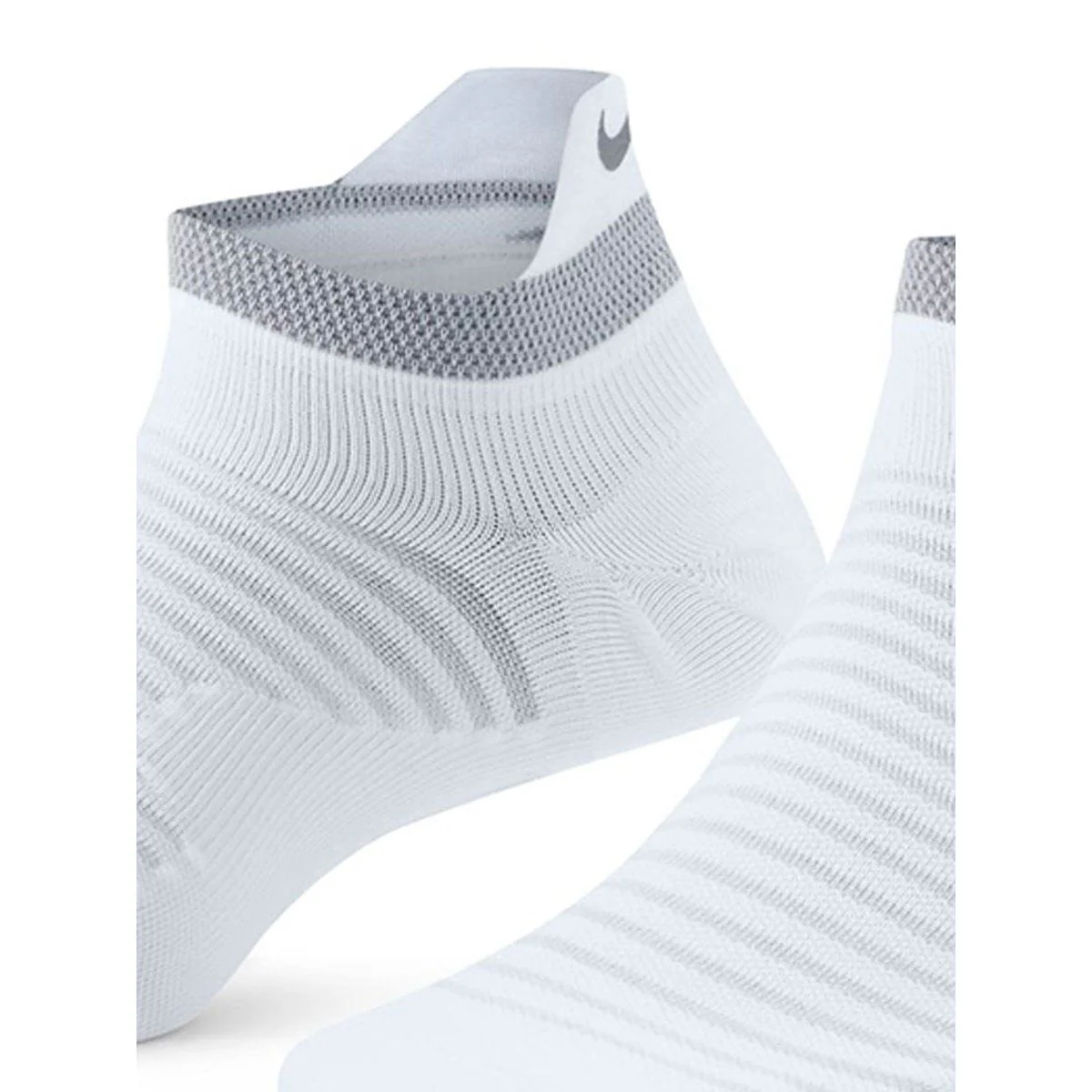 NIKE Spark Lightweight No-Show Unisex Running Socks