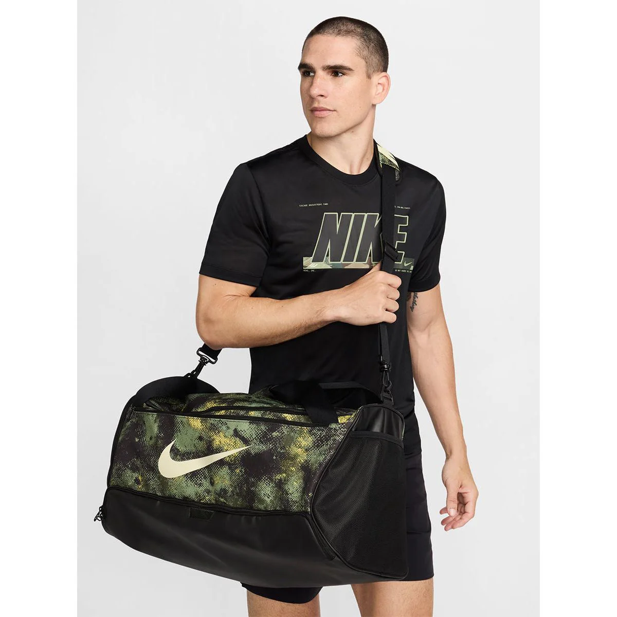 Nike Brasilia Unisex Duffel Bag — цвет зеленый, размер единый размер
