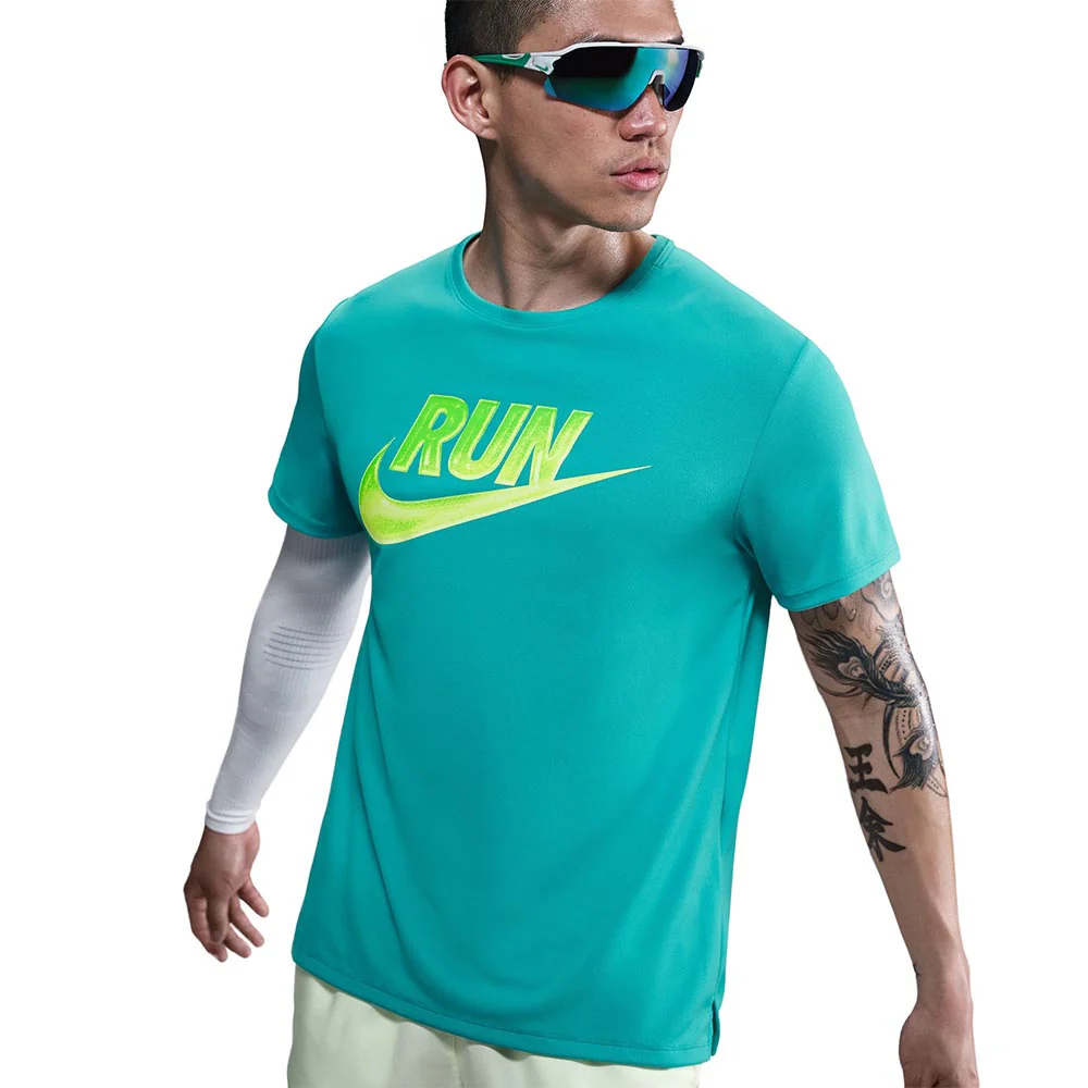 NIKE Miler Run Energy Men's Running T-Shirt