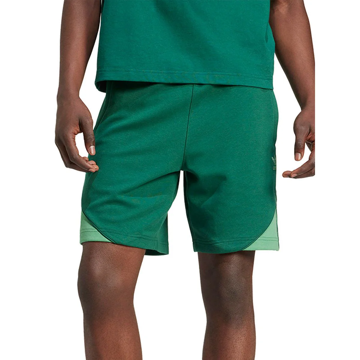 Мужские повседневные шорты Adidas Originals Colorblocked Sst — цвет зеленый, размер 2XL (азиатский размер)