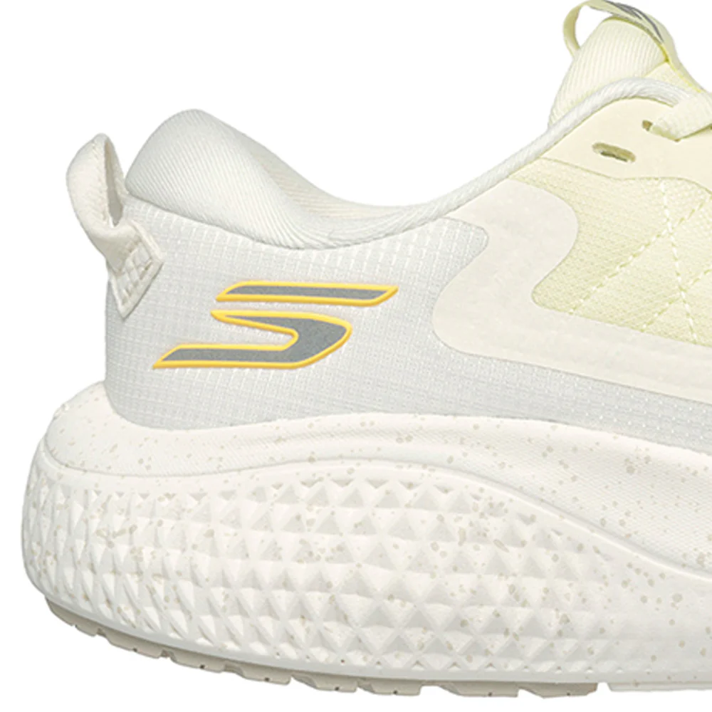SKECHERS GO RUN® Supersonic Max™ AT Women's Trail Running Shoes