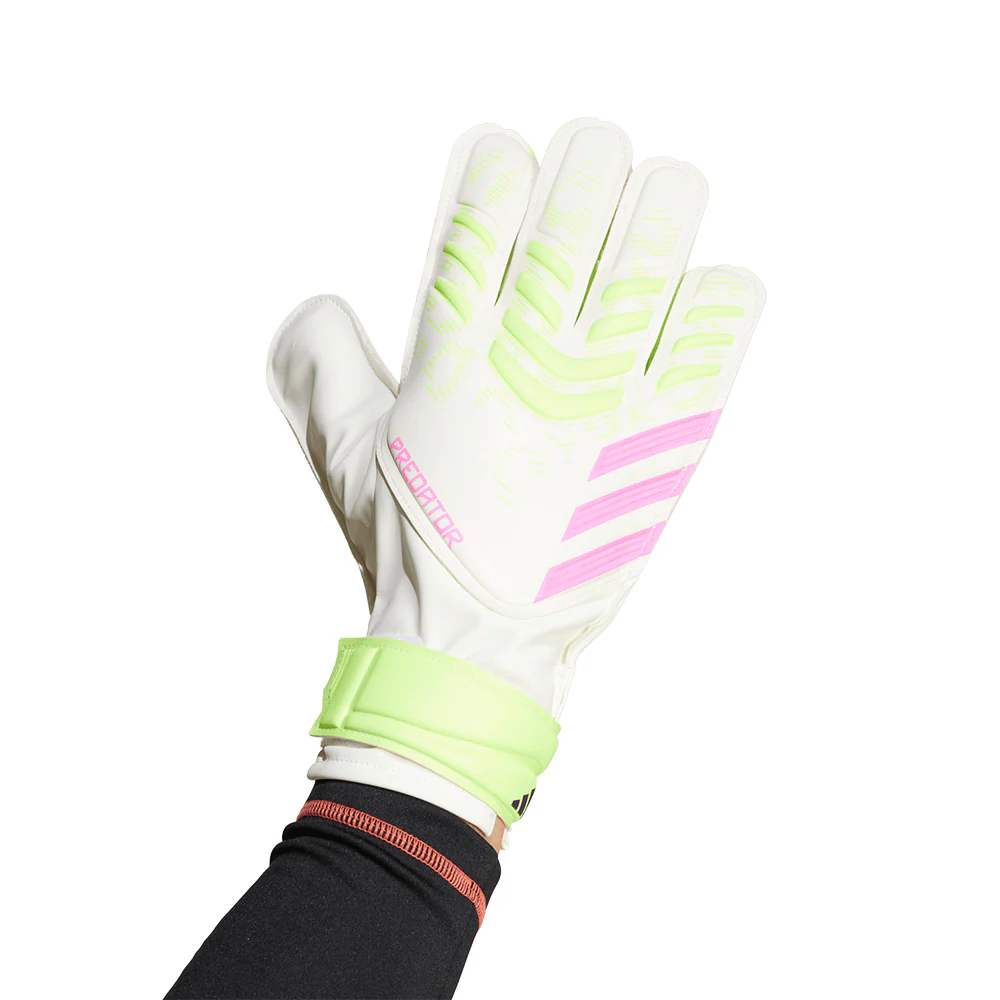 Мужские перчатки Adidas Predator Training Goalkeeper — цвет белый, размер UK 7