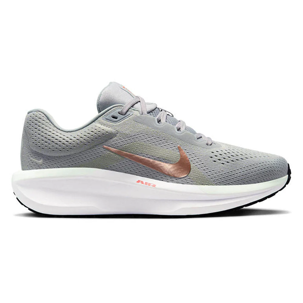 NIKE Winflo 11 Women's Running Shoes