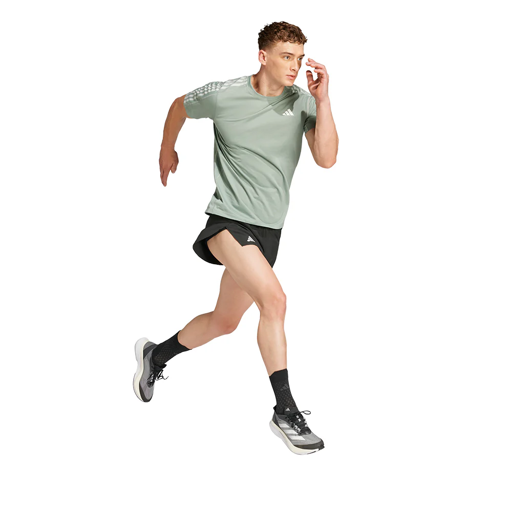 Мужская беговая футболка Adidas Own the Run 3-Stripes — цвет зеленый, размер 2XL (азиатский размер)