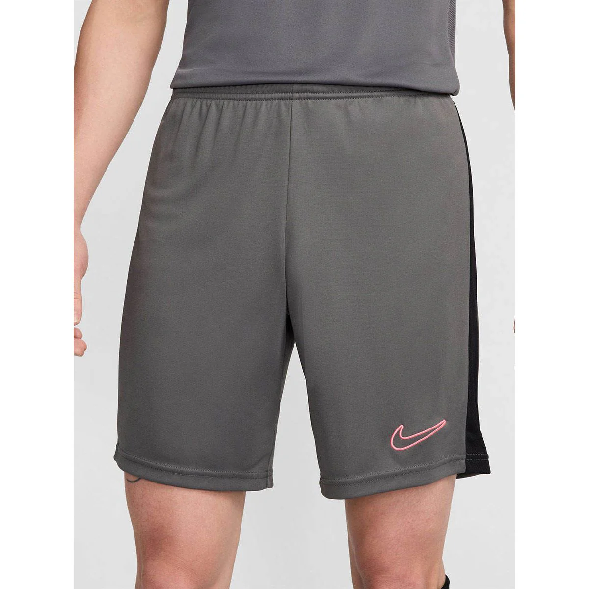 NIKE Dri-FIT Academy Men's Football Shorts