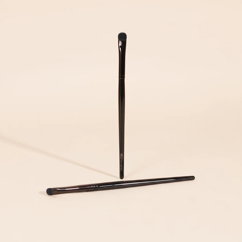 Laura Mercier Smudge Brush 1pc