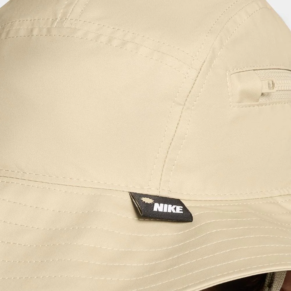 NIKE Apex Unisex Bucket Hat - Beige - S/M