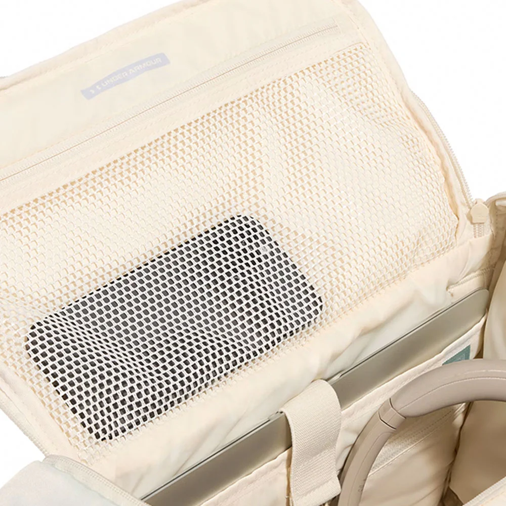 Under Armour Studio Women's Duffle Bag — цвет зеленый, размер единый размер