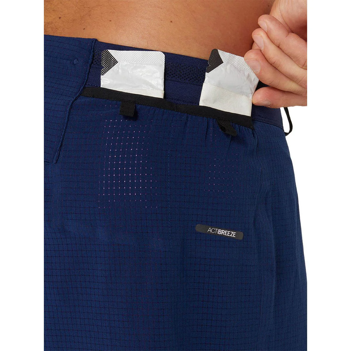 Мужские беговые шорты Asics Metarun 5In — цвет синий, размер L (американский размер)