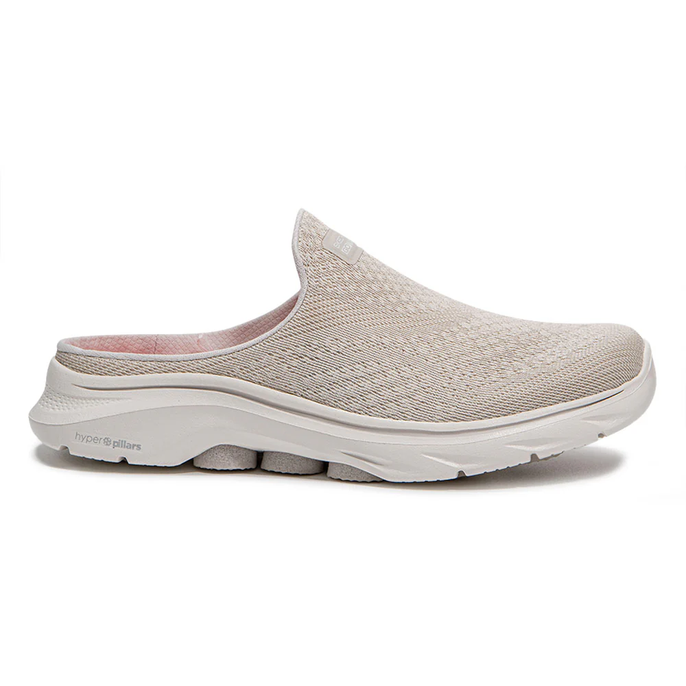 SKECHERS Go Walk 7 Women's Training Shoes - Cream - US 10