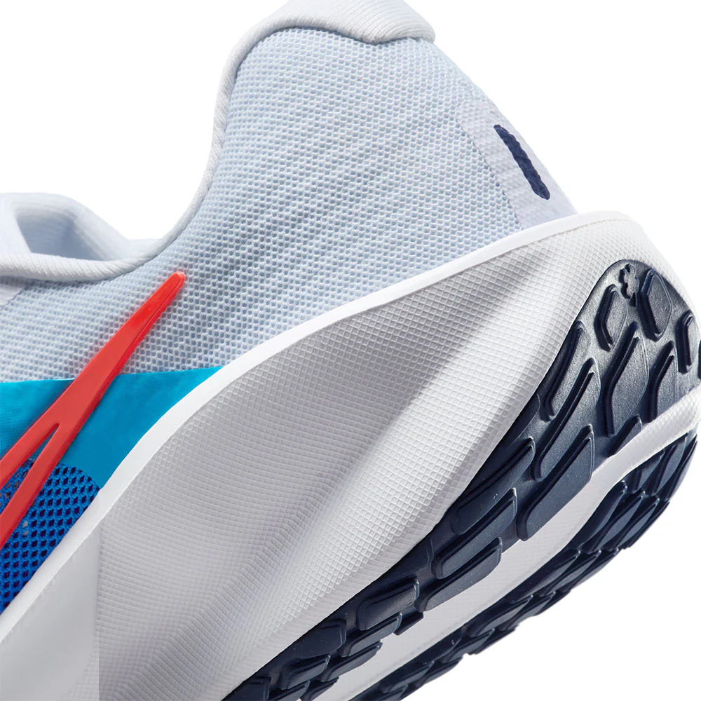 Мужские беговые кроссовки Nike Downshifter 13 — цвет белый, размер US 10