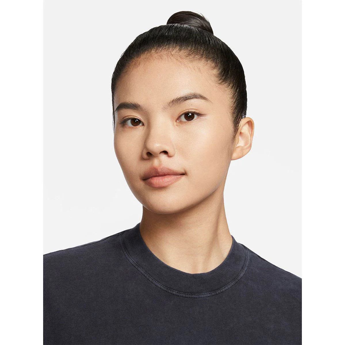 NIKE Sportswear Women's T-Shirt - Black - L (ASIAN SIZE)