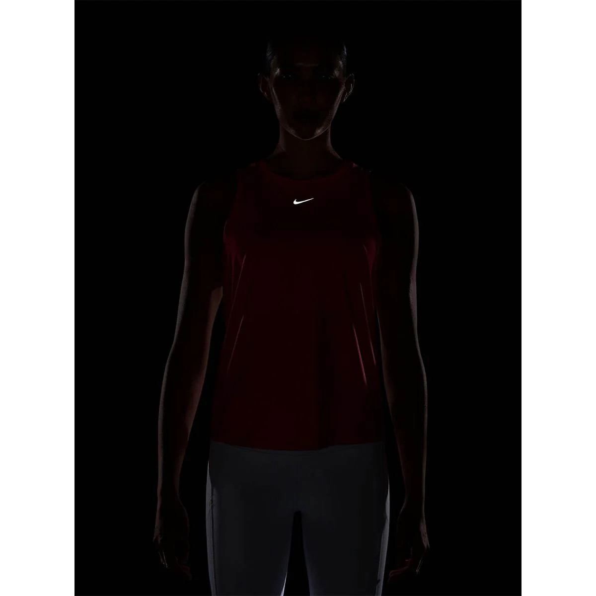 Nike One Classic Women's Training Tank — цвет красный, размер L (американский размер)