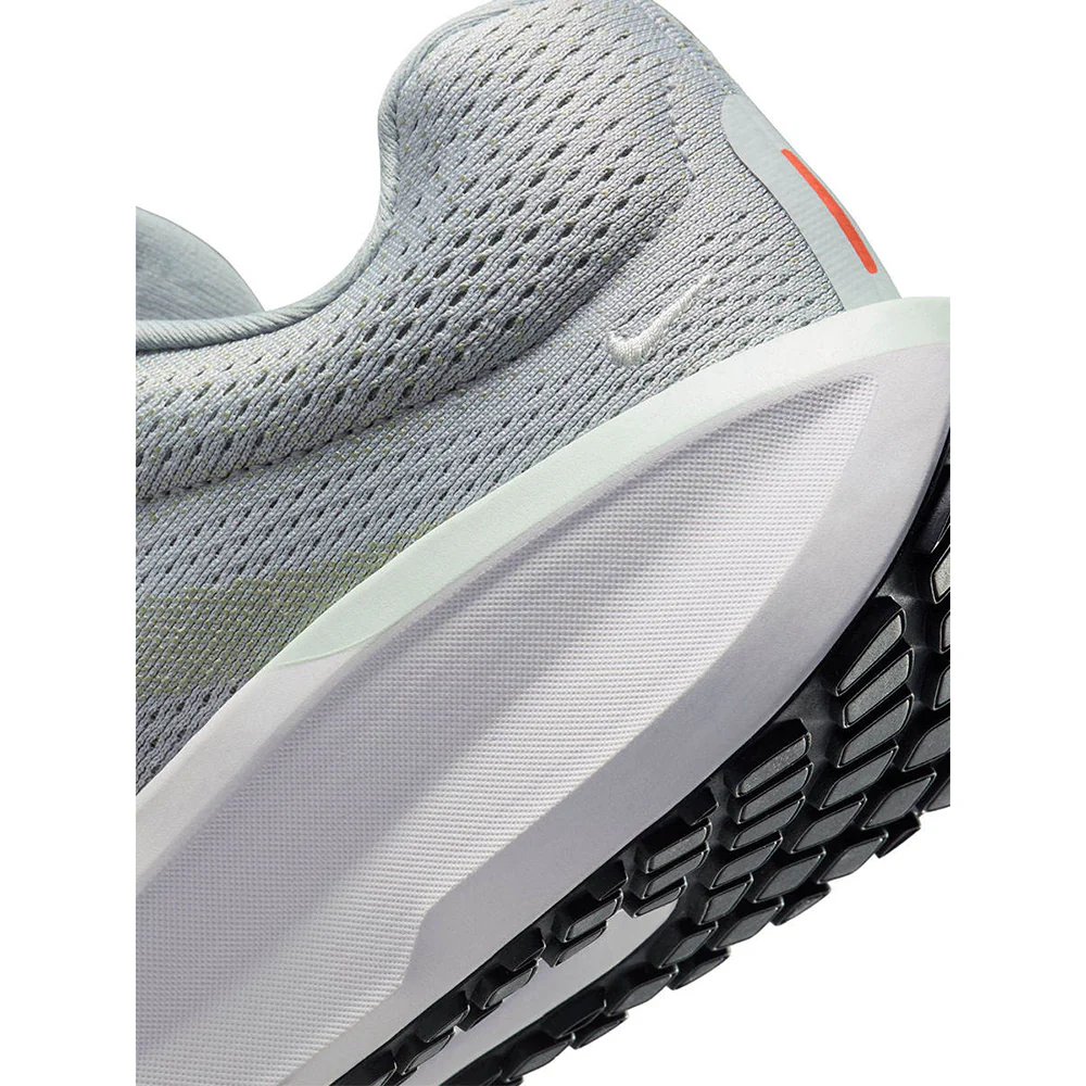 NIKE Winflo 11 Women's Running Shoes
