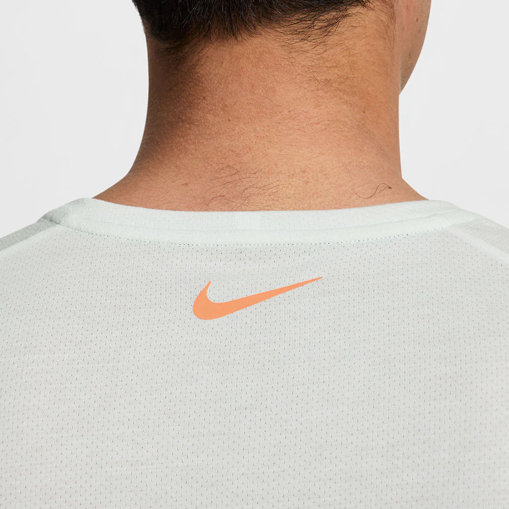 Мужская беговая футболка Nike Rise 365 Run Energy — цвет белый, размер L (азиатский размер)