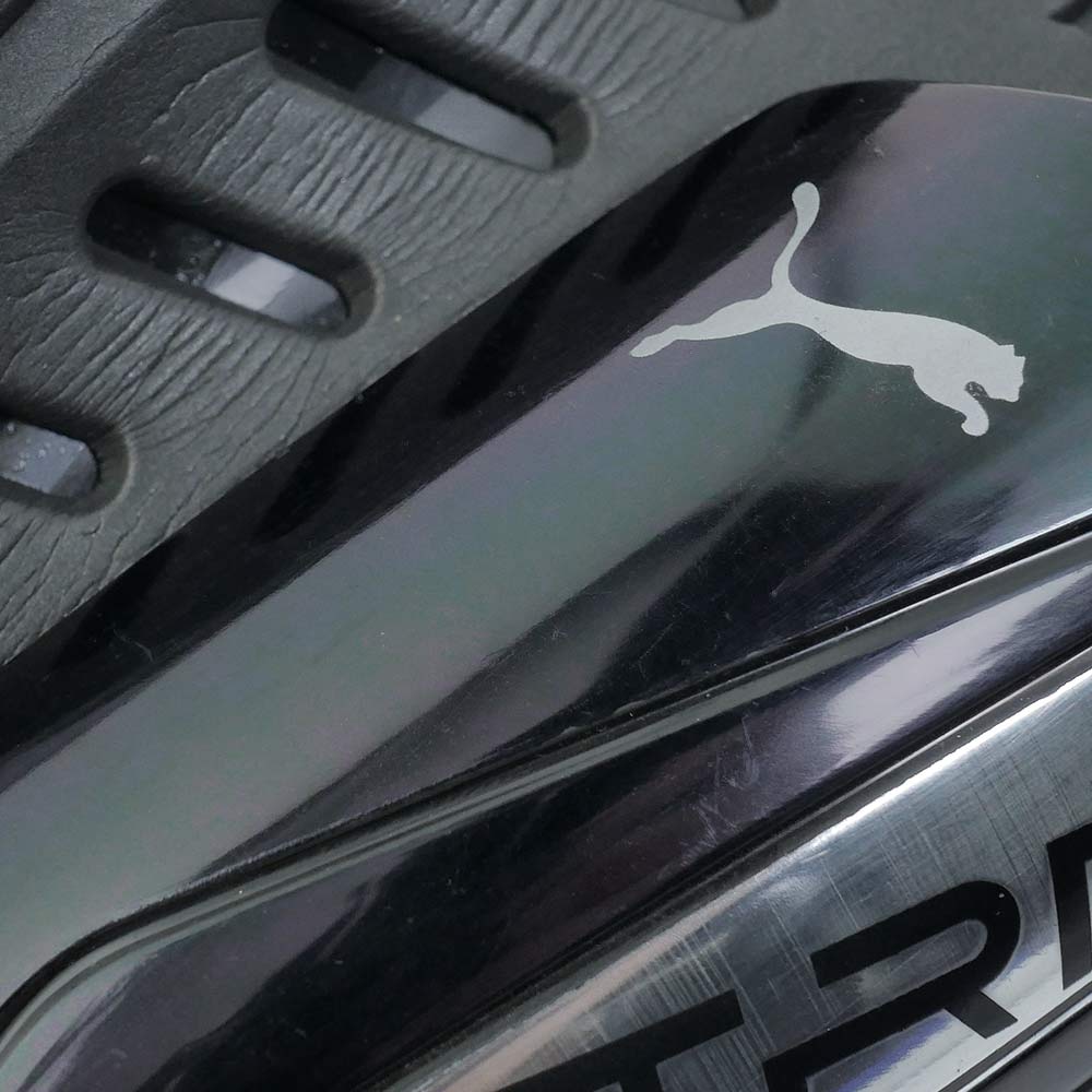 PUMA Ultra Light Sleeve Men's Football Shin Guards - Black - L (UK SIZE)