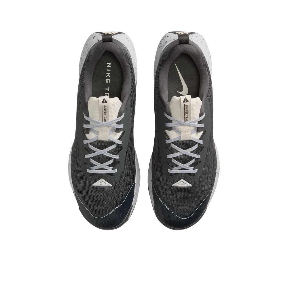 NIKE Juniper Trail 3 Men's Trail Running Shoes - Black - US 10
