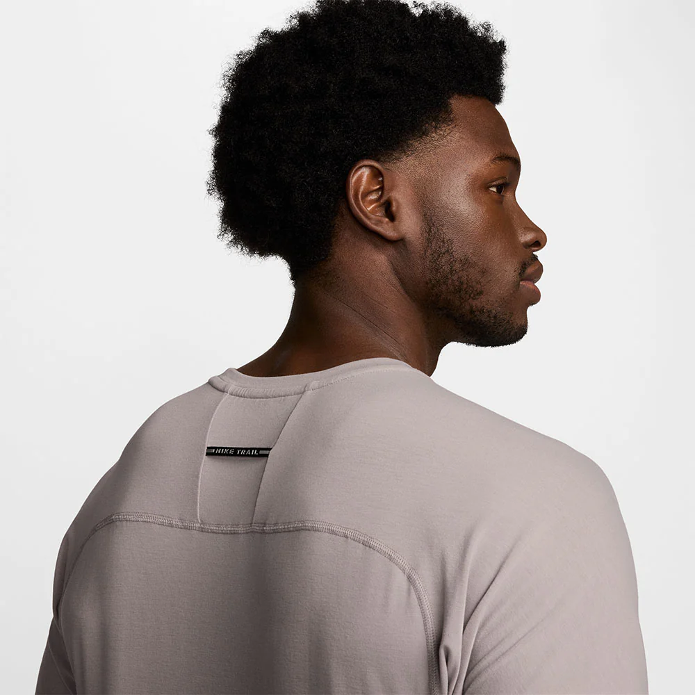 NIKE Trail Solar Chase Men's Running T-Shirt