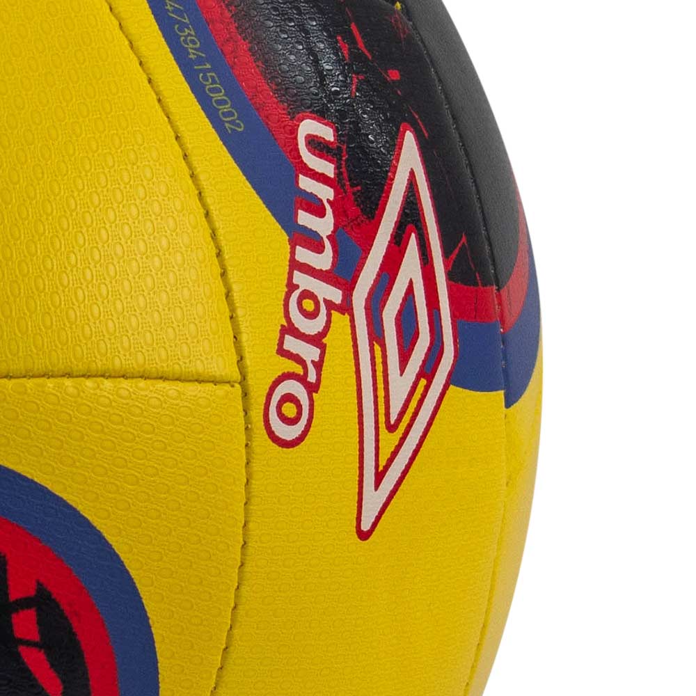 UMBRO Dynamis Team Football Ball