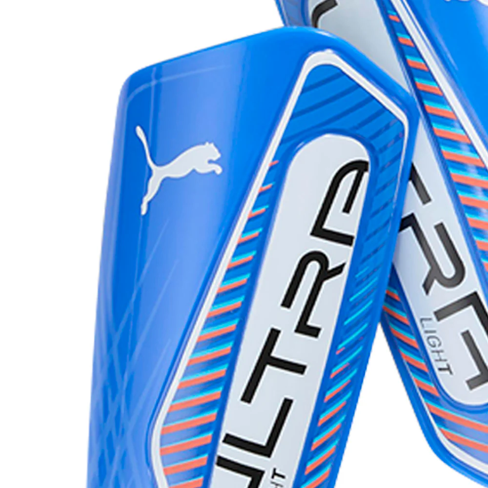 PUMA Ultra Light Sleeve Men's Football Shin Guards