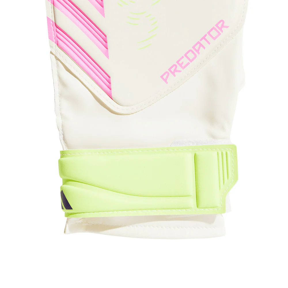 Мужские перчатки Adidas Predator Training Goalkeeper — цвет белый, размер UK 7