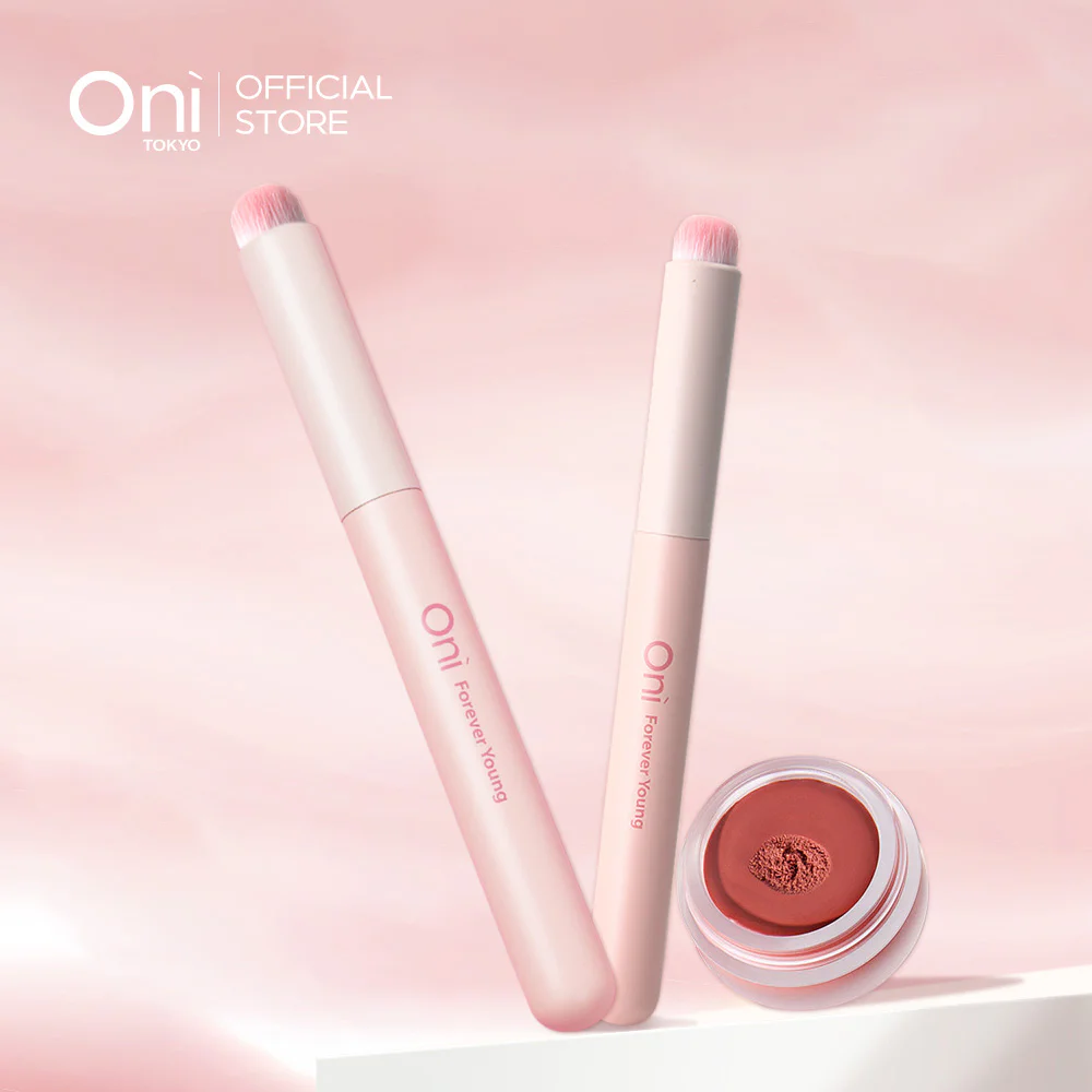 Oni Multifunctional Lip Brush