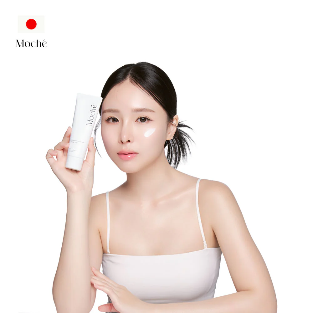 Moche Mochi Smooth & Powdery UV Shield SPF50+ PA++++ 80g