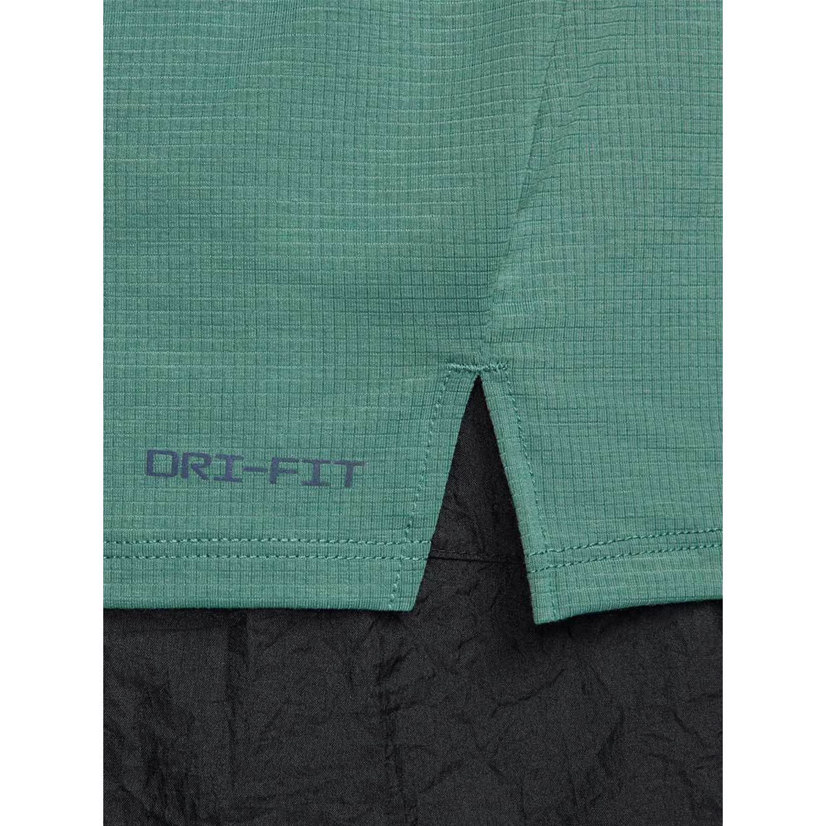 NIKE Rise 365 Running Division Men's Running T-Shirt - Green - L (ASIAN SIZE)